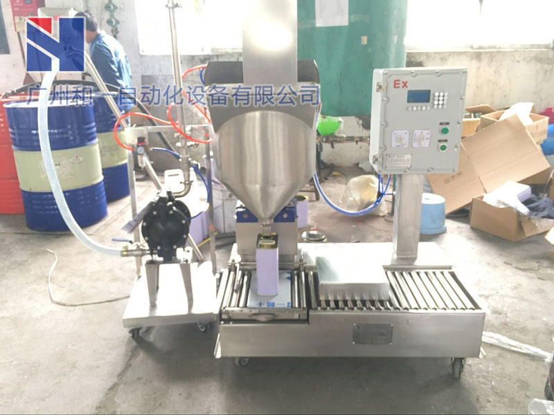 灌裝機(jī)現(xiàn)場(chǎng)案例